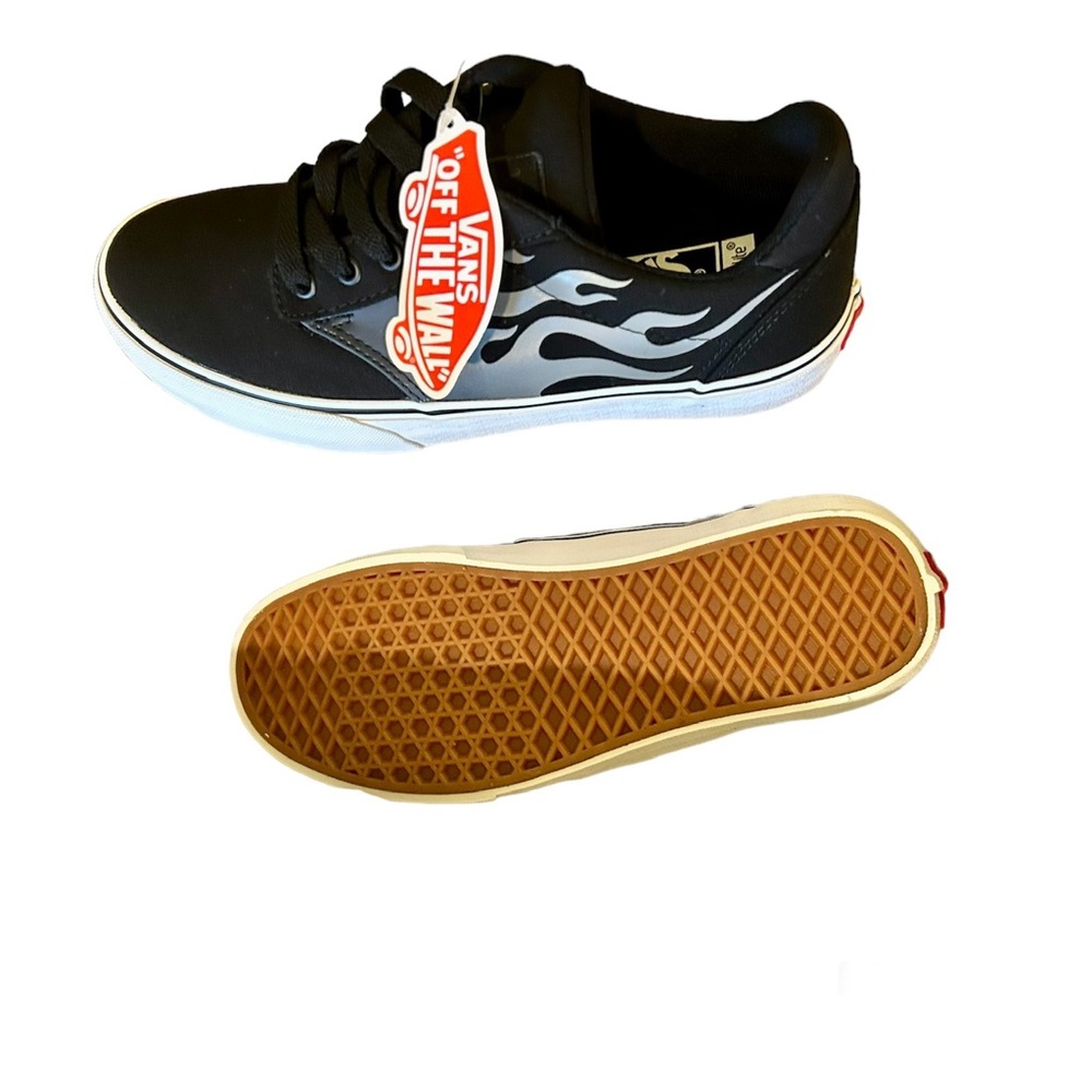 Men’s Vans off the Wall Shoes size 9 black grey flames